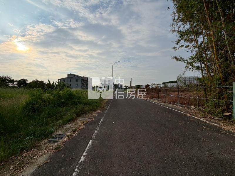 歸仁最夯高鐵特區美建地房屋室內格局與周邊環境