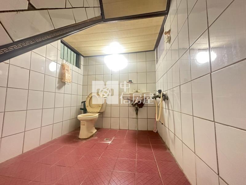 巷寬孝親透天房屋室內格局與周邊環境