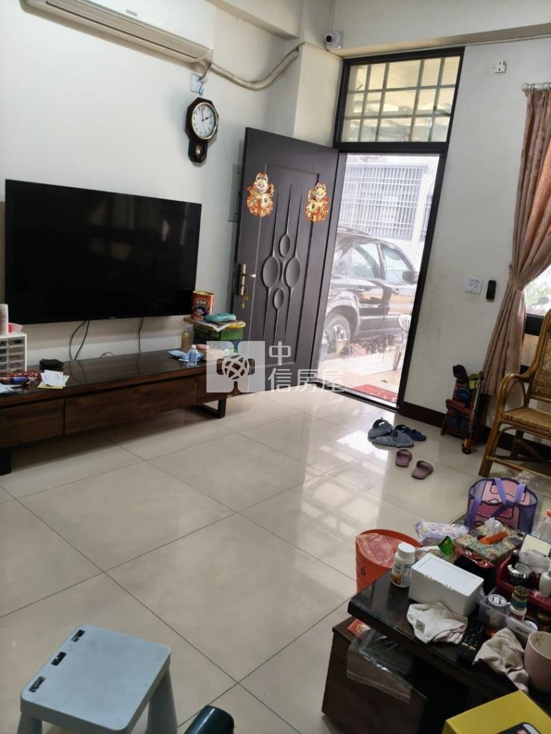 土庫國中車庫別墅房屋室內格局與周邊環境