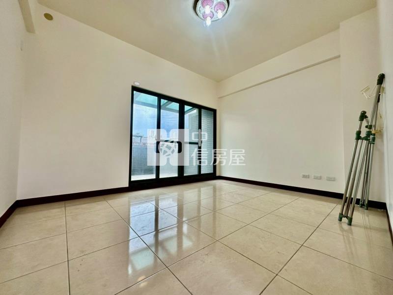 大元國小臨10米路輕屋齡孝親別墅房屋室內格局與周邊環境