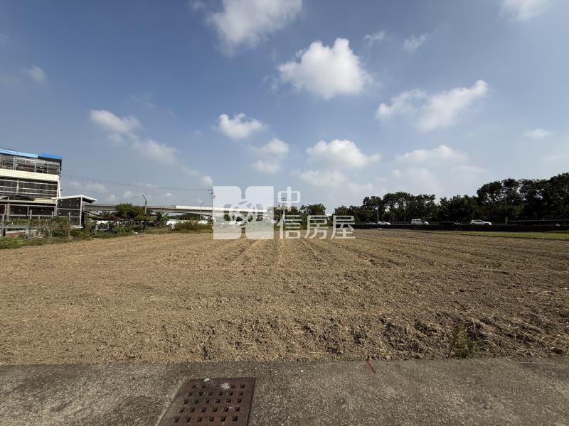 嘉市世賢路都計農地D房屋室內格局與周邊環境