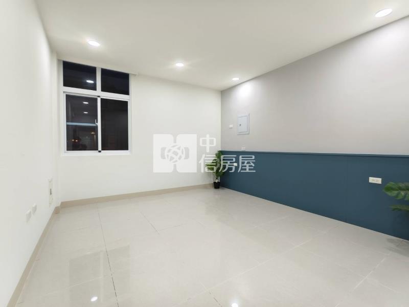 屏東市三期12米路三角窗全整新店住房屋室內格局與周邊環境