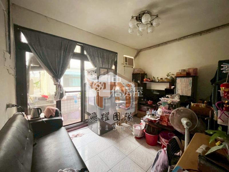 龍岡森林公園旁 漂亮 大地坪透天厝房屋室內格局與周邊環境