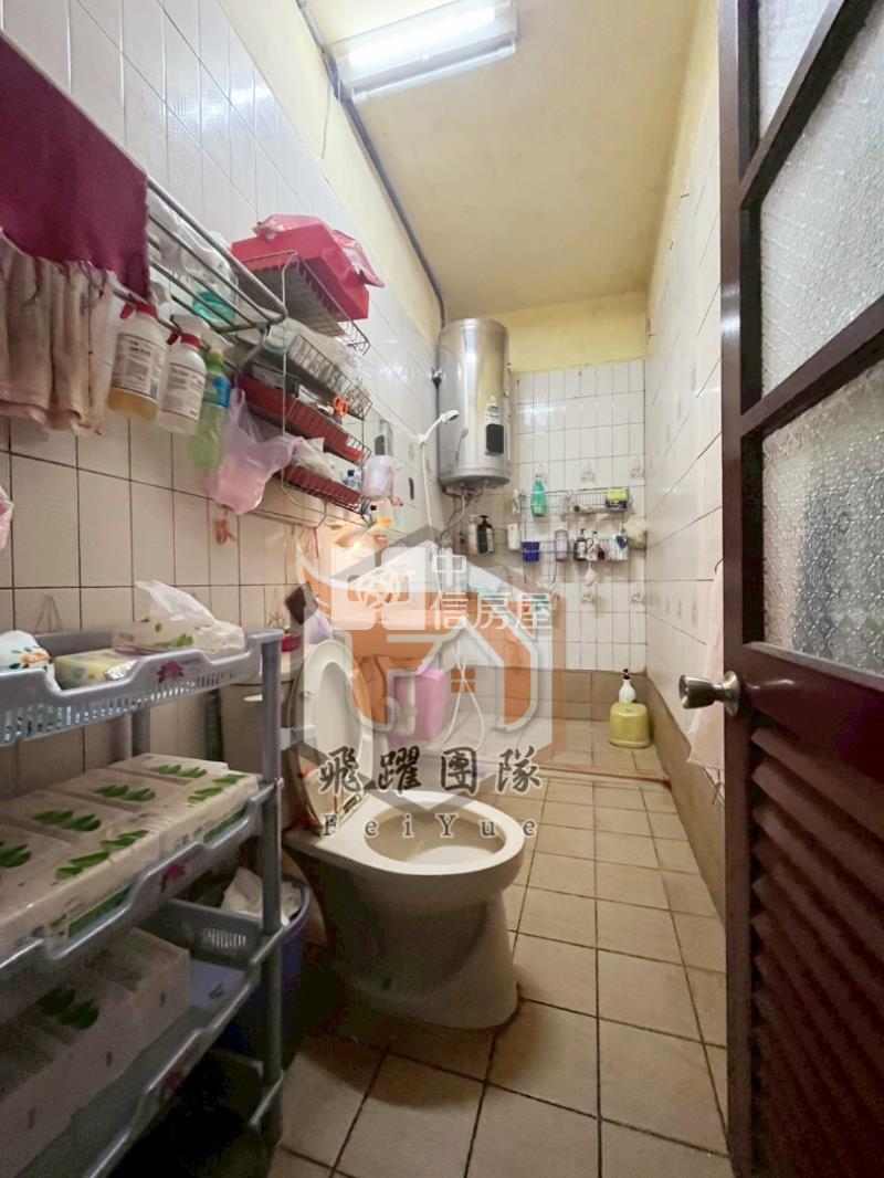 龍岡森林公園旁 漂亮 大地坪透天厝房屋室內格局與周邊環境