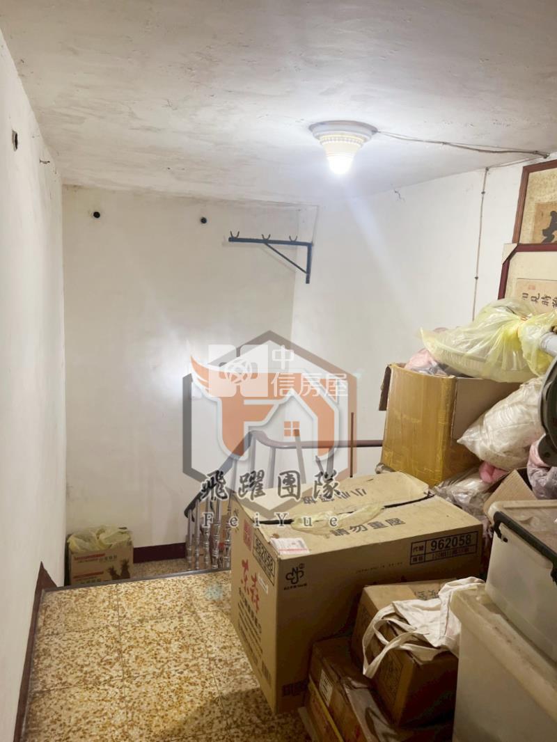 龍岡森林公園旁 漂亮 大地坪透天厝房屋室內格局與周邊環境