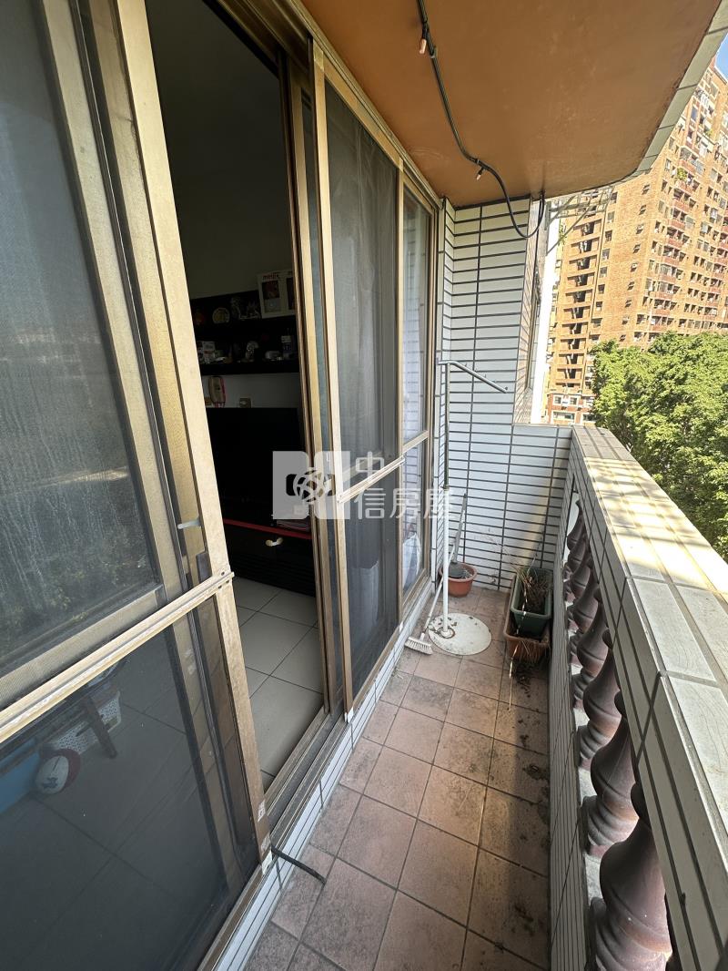 G10捷運站三房超大平車樹海戶房屋室內格局與周邊環境