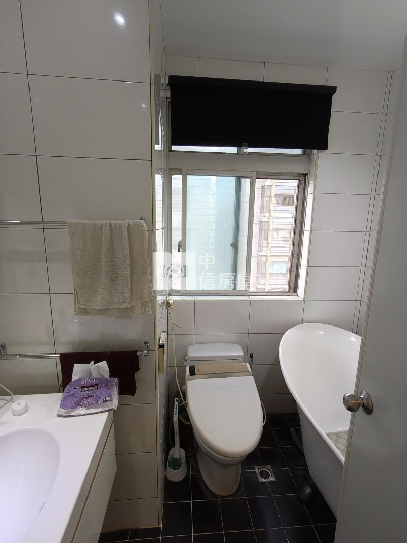 中壢SOGO旁國家宮廷電梯3房+車位房屋室內格局與周邊環境