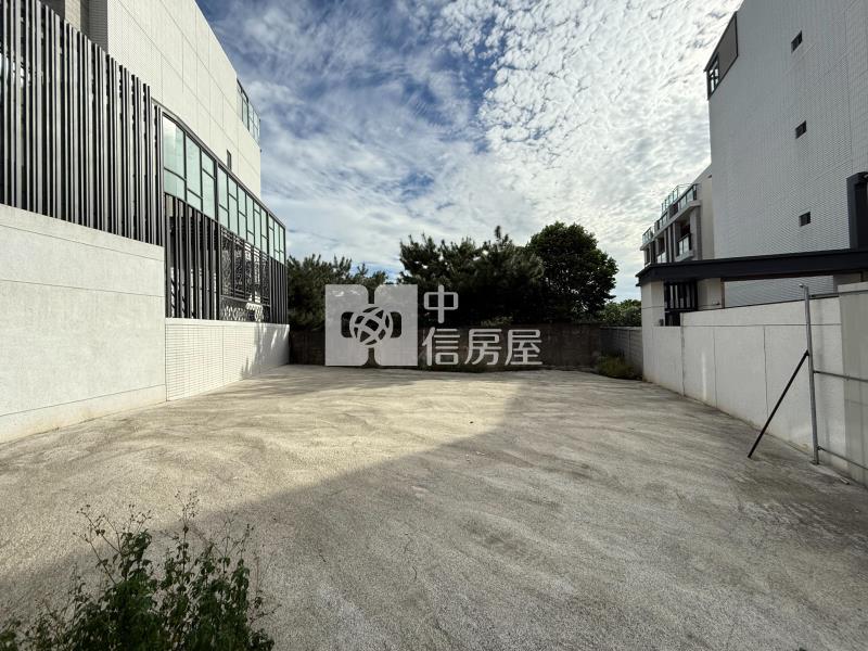 沙鹿15米路大面寬住三建地(專任)房屋室內格局與周邊環境