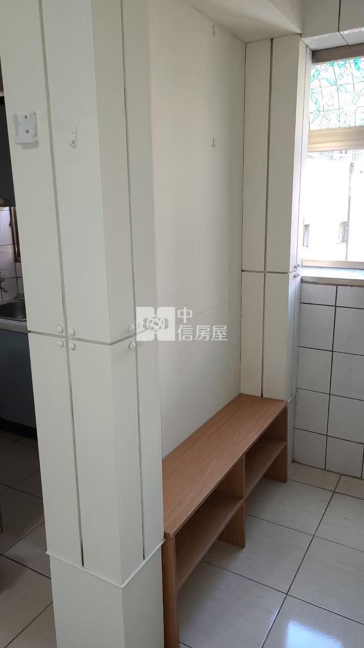 中原凱悅電梯1+1房房屋室內格局與周邊環境