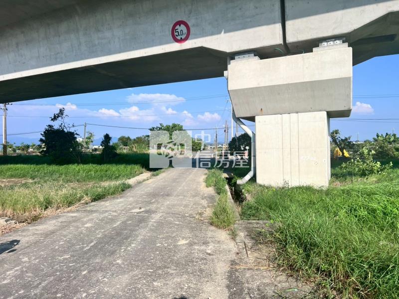 六甲假日小農地房屋室內格局與周邊環境