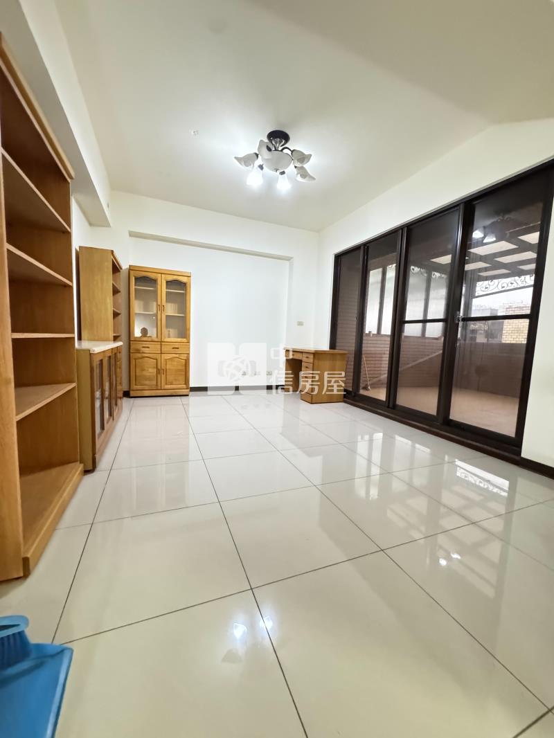 楊梅戶政~校前路別墅房屋室內格局與周邊環境