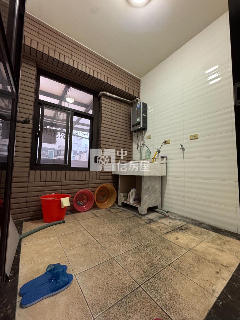 楊梅戶政~校前路別墅房屋室內格局與周邊環境