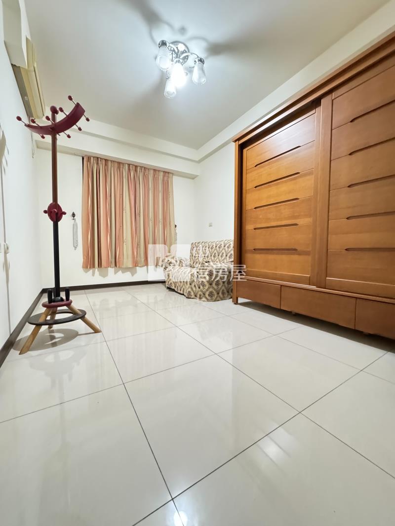 楊梅戶政~校前路別墅房屋室內格局與周邊環境