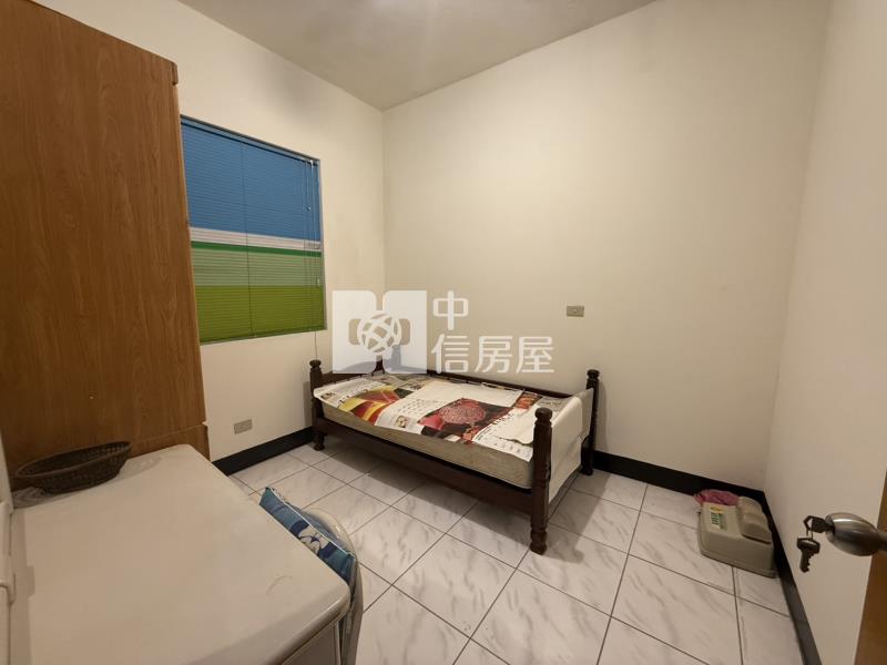 專-新屋國小低總價邊間5房車美透天房屋室內格局與周邊環境