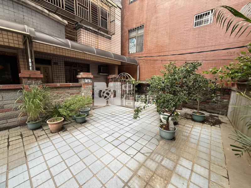 專-新屋國小低總價邊間5房車美透天房屋室內格局與周邊環境