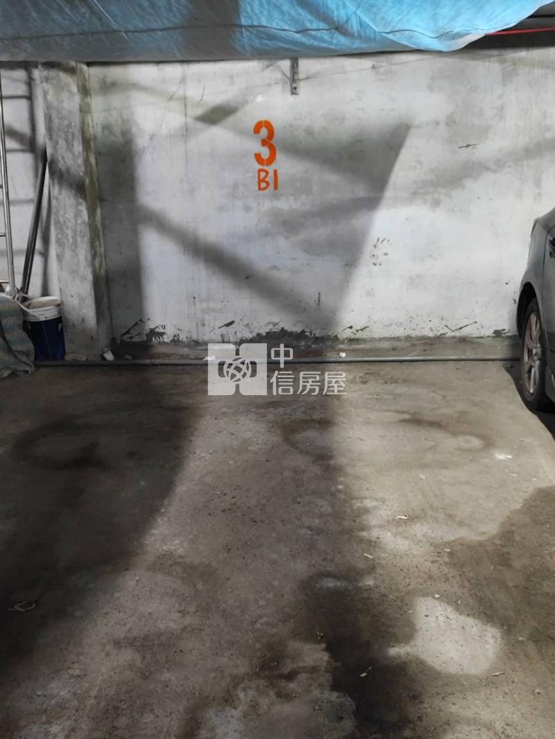 專-新屋國小低總價邊間5房車美透天房屋室內格局與周邊環境