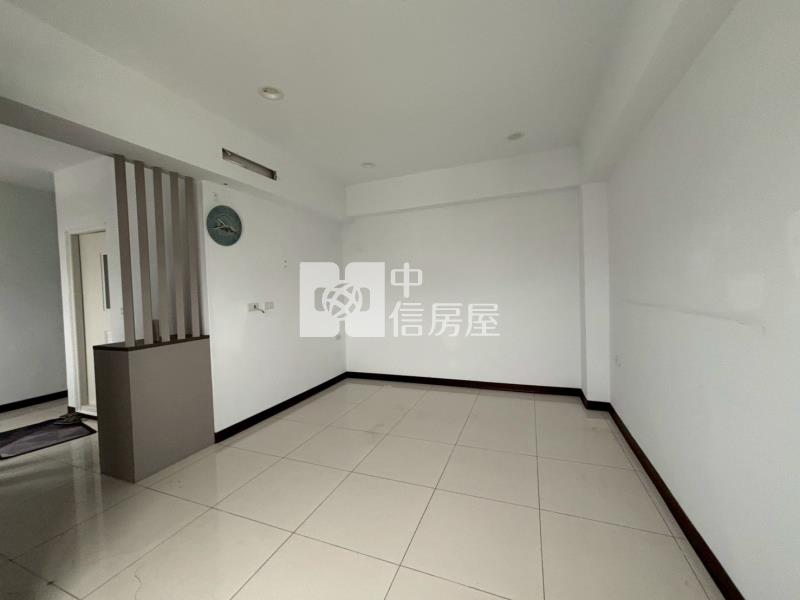 近華勛商圈整新採光美大三房房屋室內格局與周邊環境