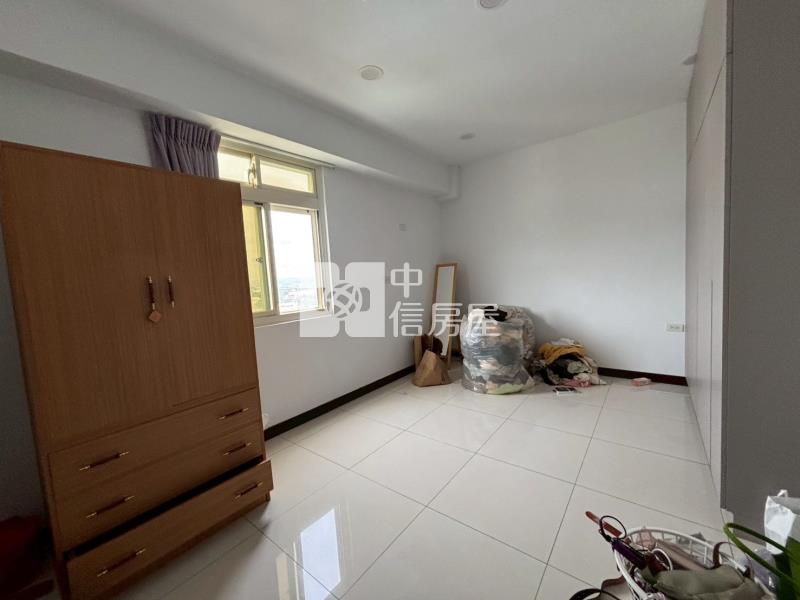 近華勛商圈整新採光美大三房房屋室內格局與周邊環境