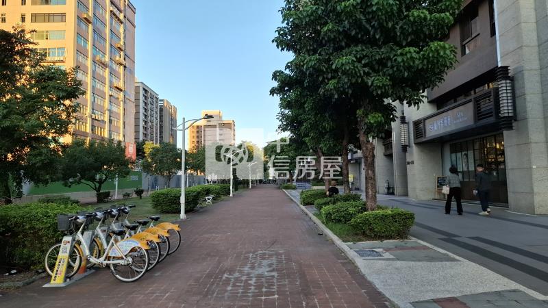 桃園經國特區裝潢美二房+車位房屋室內格局與周邊環境