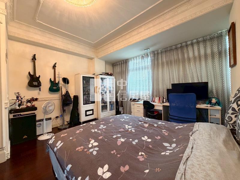 大里運動公園獨棟大面寬氣派豪墅房屋室內格局與周邊環境