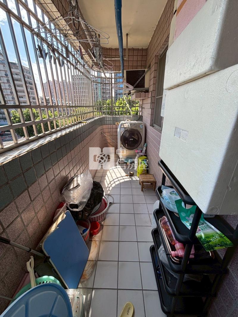 獨家面健康公園3+1房含車美屋房屋室內格局與周邊環境