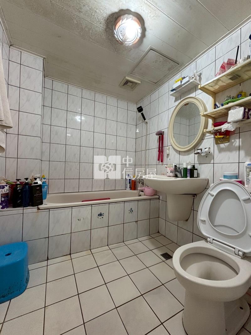 獨家面健康公園3+1房含車美屋房屋室內格局與周邊環境