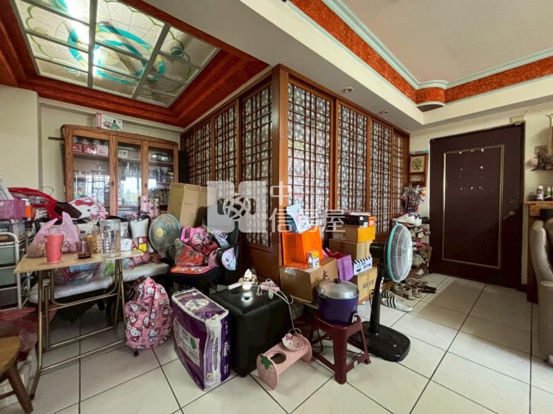 獨家面健康公園3+1房含車美屋房屋室內格局與周邊環境