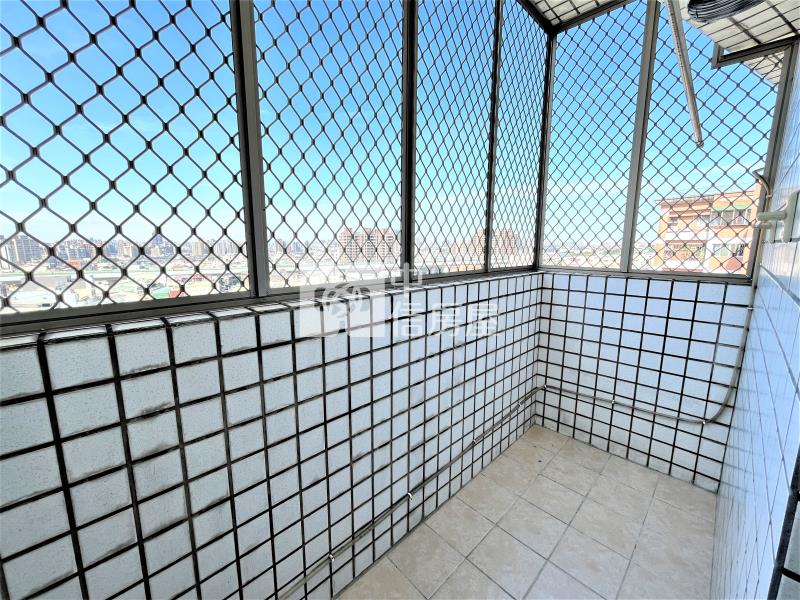 綠景天下視野三房平車房屋室內格局與周邊環境