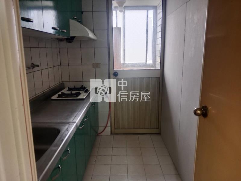 A21景觀三房美電房屋室內格局與周邊環境