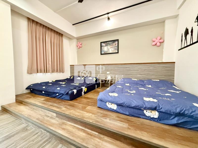 三義鯉魚潭邊間民宿房屋室內格局與周邊環境