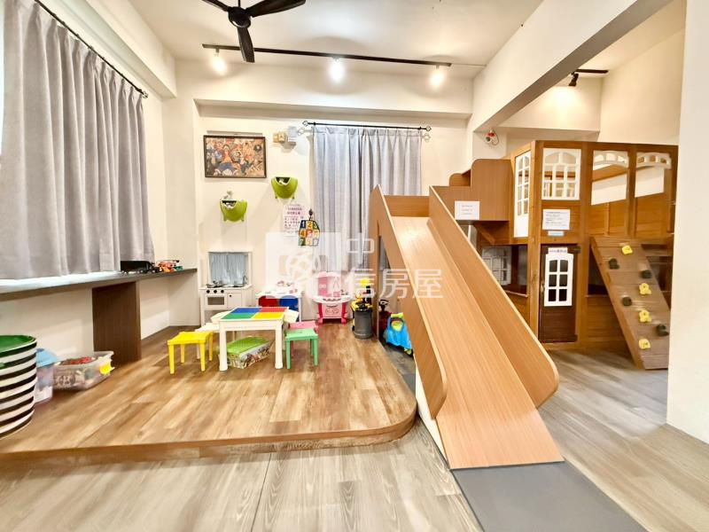 三義鯉魚潭邊間民宿房屋室內格局與周邊環境