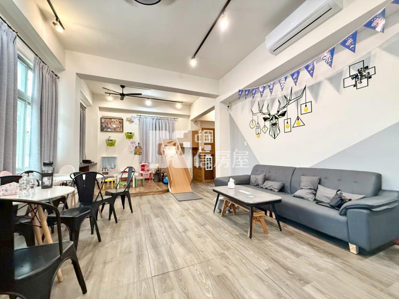 三義鯉魚潭邊間民宿房屋室內格局與周邊環境