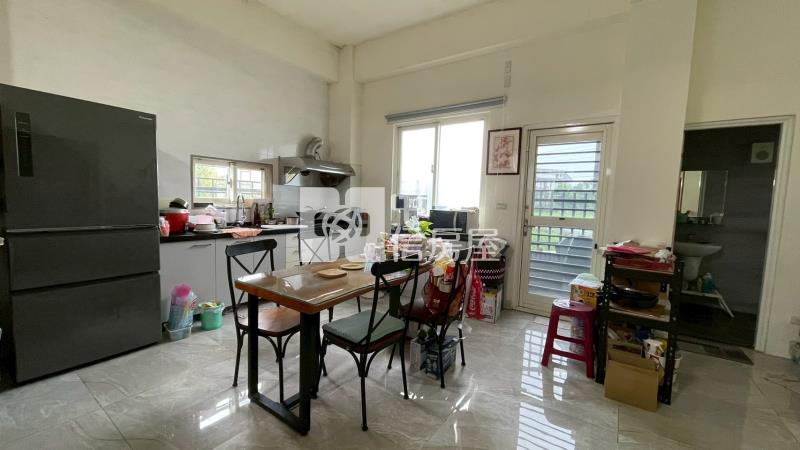 田園孝親房電梯邊間透天房屋室內格局與周邊環境