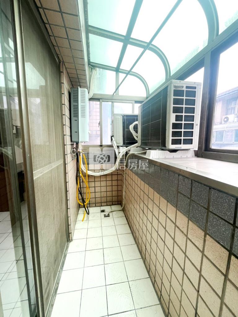 【新世紀】文化國小華厦(金色別莊)房屋室內格局與周邊環境