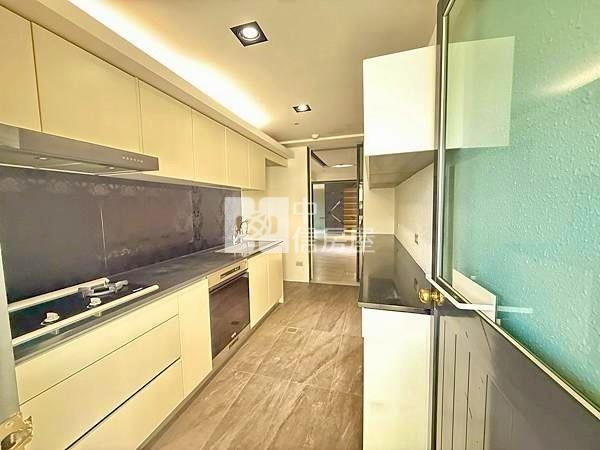 英棋觀邸五房雙平車房屋室內格局與周邊環境