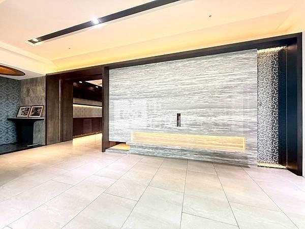 英棋觀邸五房雙平車房屋室內格局與周邊環境