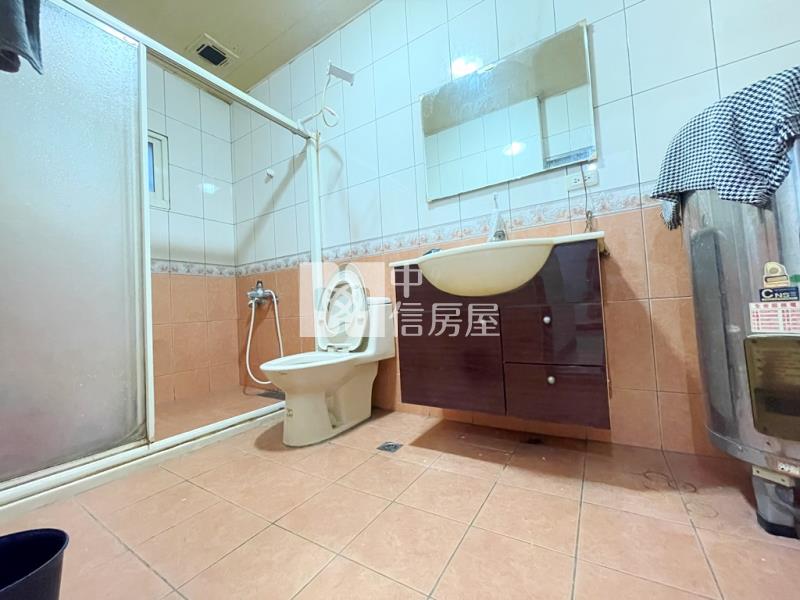 【新世紀】內壢大面寬邊間別墅房屋室內格局與周邊環境