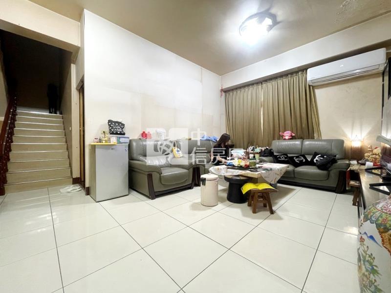 【新世紀】內壢大面寬邊間別墅房屋室內格局與周邊環境