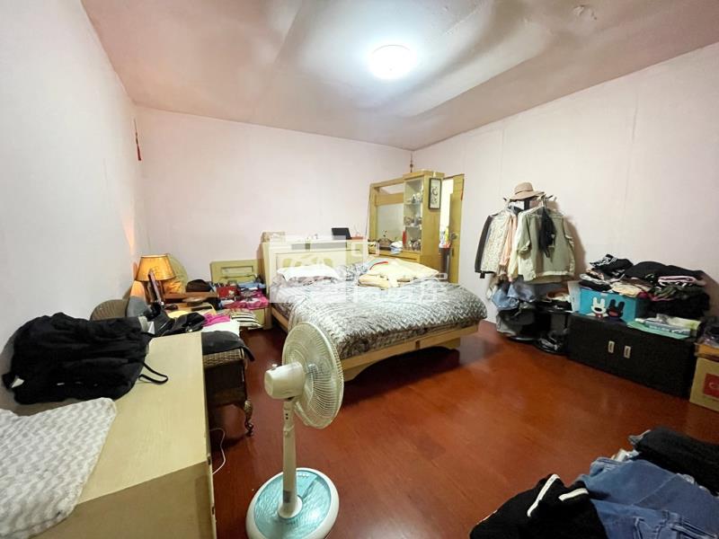 【新世紀】內壢大面寬邊間別墅房屋室內格局與周邊環境