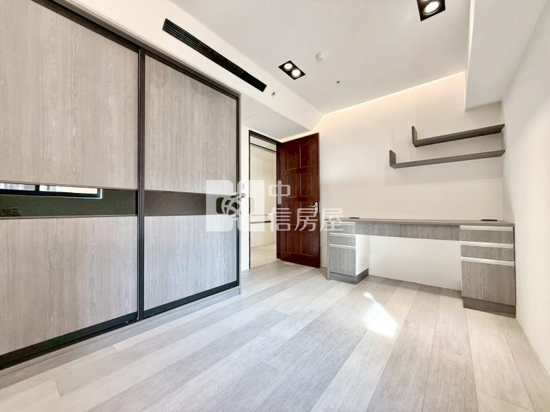 英棋觀邸視野戶5房雙平車房屋室內格局與周邊環境