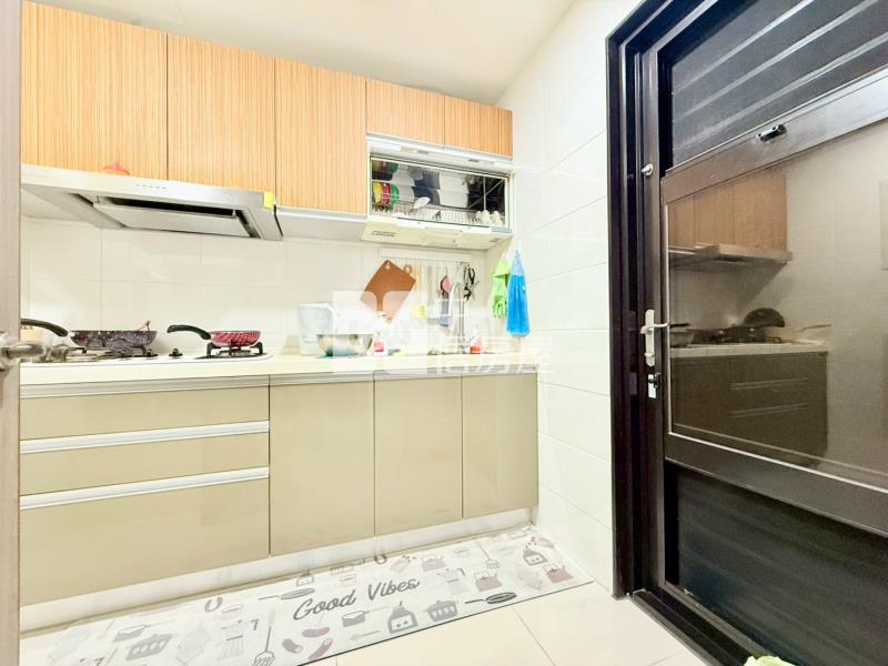 宏都雙子星三房平車房屋室內格局與周邊環境