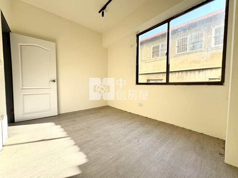 (愛丁堡王宮)大里軟體園區旁質感裝潢房屋室內格局與周邊環境