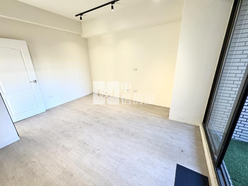 (愛丁堡王宮)大里軟體園區旁質感裝潢房屋室內格局與周邊環境