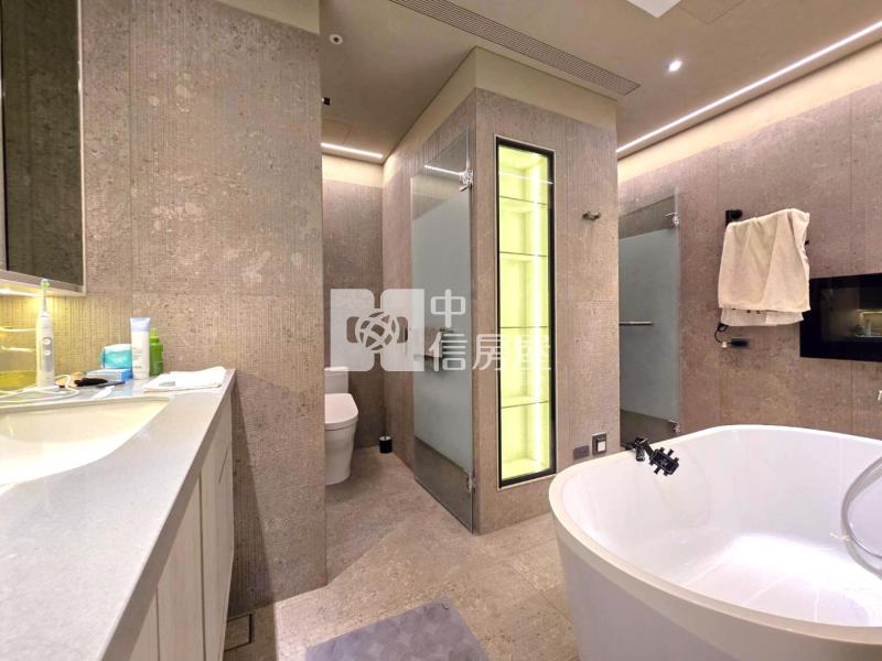 高鐵A18永麗花園美裝潢3改1房雙車房屋室內格局與周邊環境