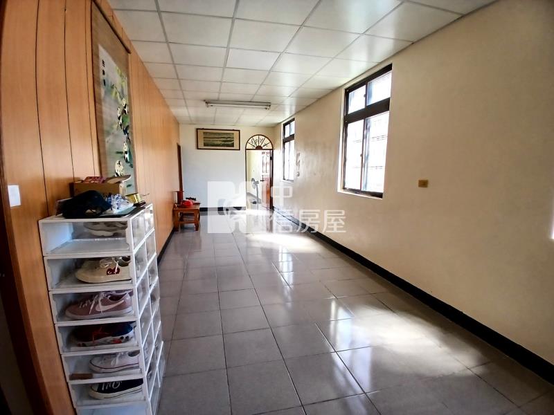 林森國小大地坪透天房屋室內格局與周邊環境