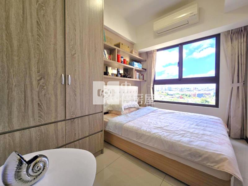 天郡景觀戶精美大2房車房屋室內格局與周邊環境