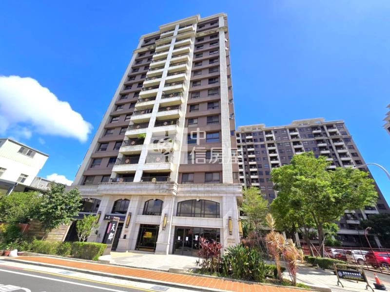 天郡景觀戶精美大2房車房屋室內格局與周邊環境