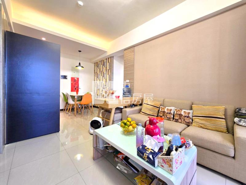 天郡景觀戶精美大2房車房屋室內格局與周邊環境