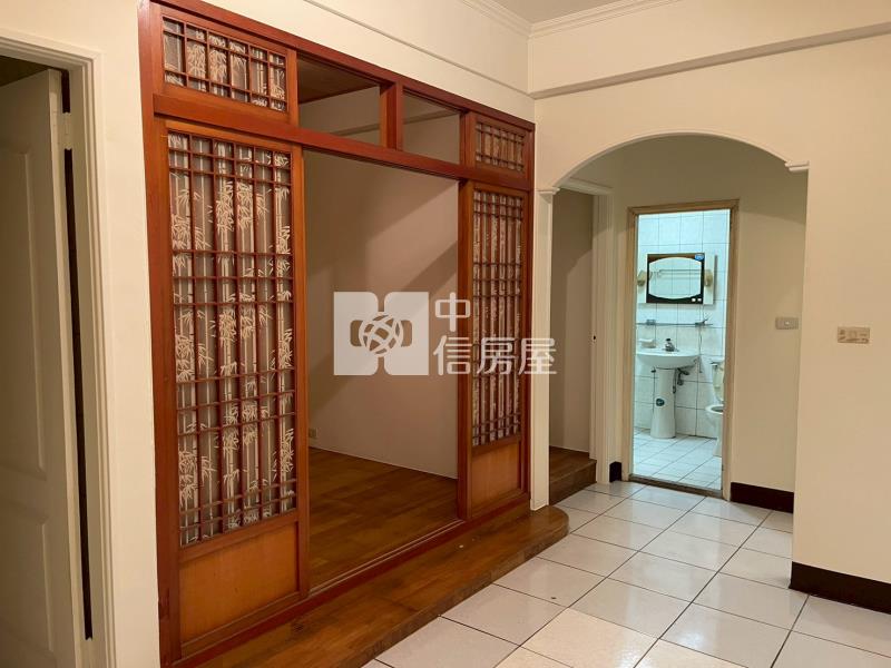 平興國小旁小資美三房房屋室內格局與周邊環境