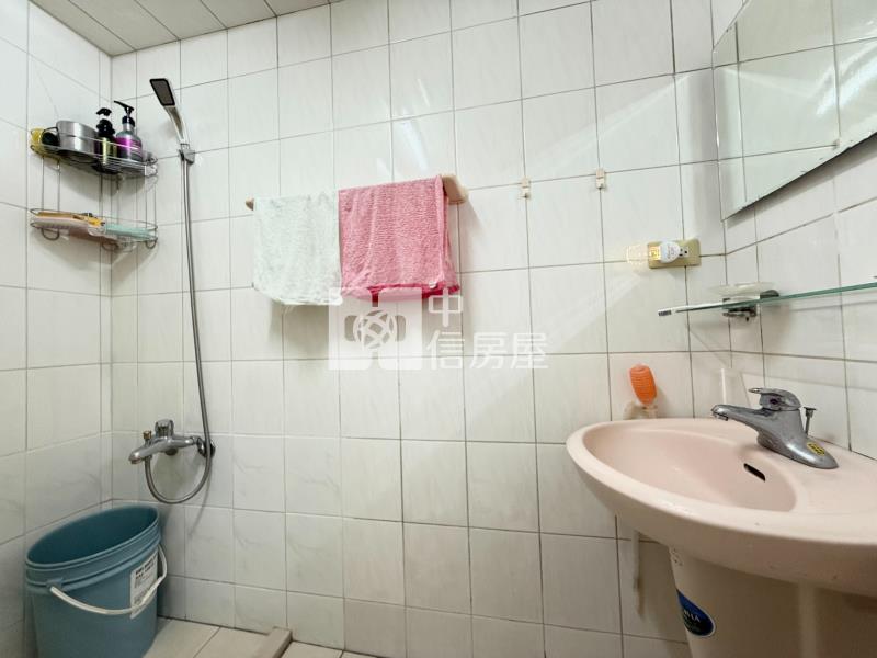 獨家~魯班傳家大一房大一廳附機上車位房屋室內格局與周邊環境